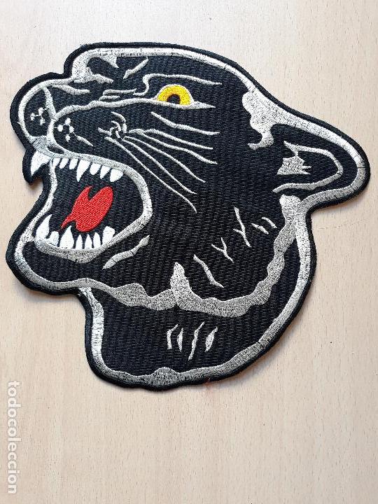 Military Antiques: Parche grande de tela bordado Panteras negras