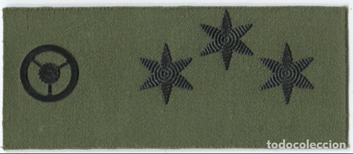 Militaria: Espa&ntilde;a. Divisa o graduaci&oacute;n del Ej&eacute;rcito. Automovilismo. Capit&aacute;n.