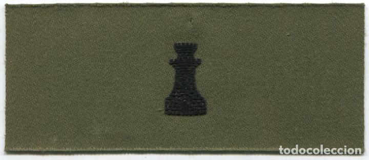 Militaria: Espa&ntilde;a. Divisa o graduaci&oacute;n del Ej&eacute;rcito. Ingenieros. Tropa.