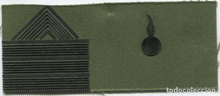 Militaria: Espa&ntilde;a. Divisa o graduaci&oacute;n del Ej&eacute;rcito. Artiller&iacute;a. Sargento Primero.