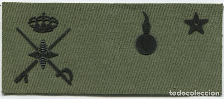 Militaria: Espa&ntilde;a. Divisa o graduaci&oacute;n del Ej&eacute;rcito. Artiller&iacute;a. General de Brigada.
