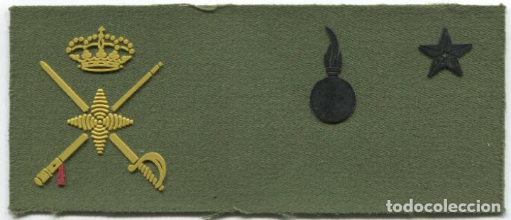 Militaria: Espa&ntilde;a. Divisa o graduaci&oacute;n del Ej&eacute;rcito. Artiller&iacute;a. General de Brigada.