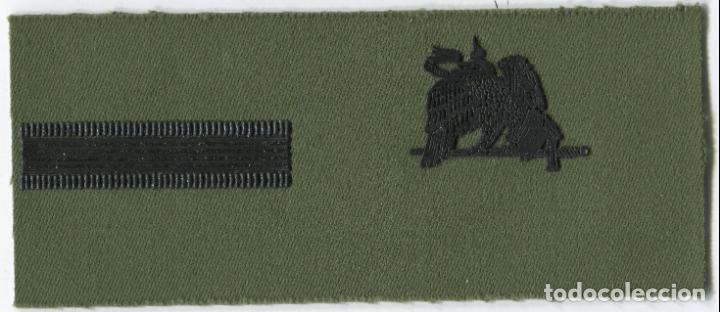 Militaria: Espa&ntilde;a. Divisa o graduaci&oacute;n del Ej&eacute;rcito. Escala de Jefes. Cabo Primero.