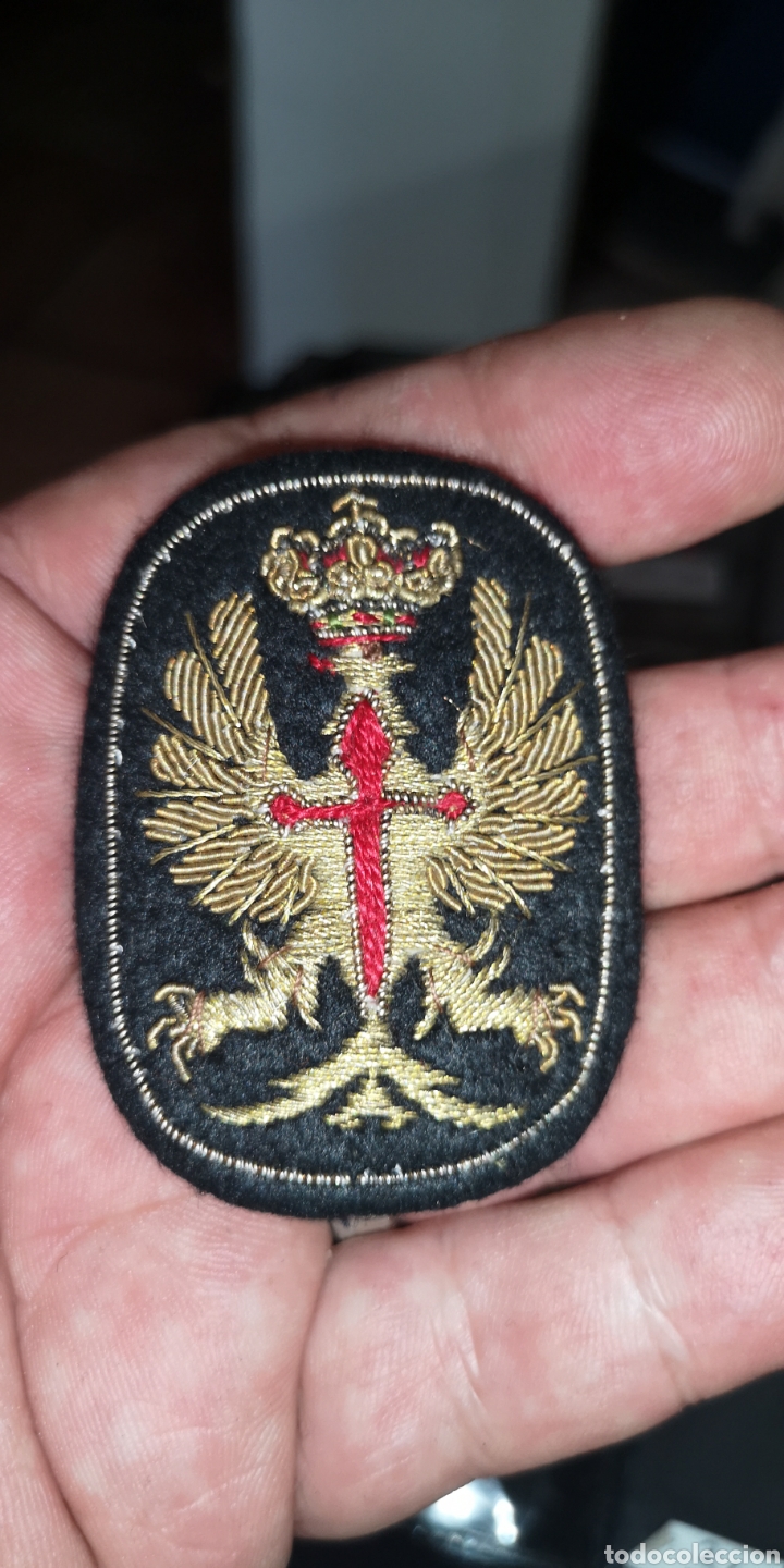 Militaria: Galleta o distintivo para gorra de pl&aacute;to del Ej&eacute;rcito de Tierra