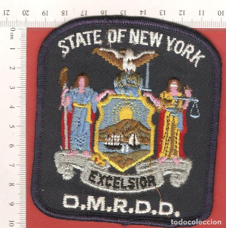Militaria: PARCHE NUEVA YORK, OFICINA PARA PERSONAS CON DISCAPACIDAD, BORDADO.