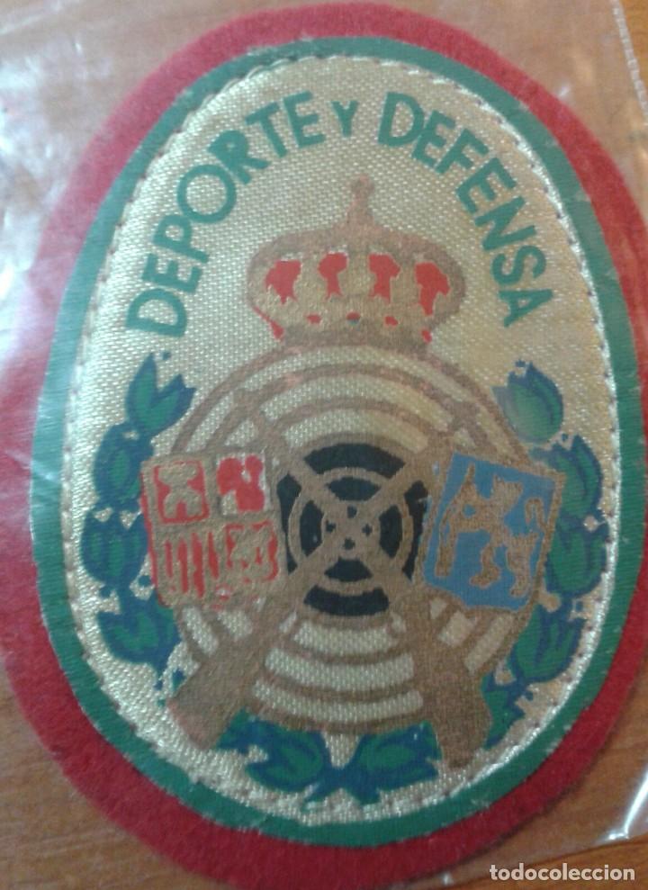 Militaria: PARCHE , DEPORTE Y DEFENSA, PINTADO SOBRE TELA ANTIGUO.