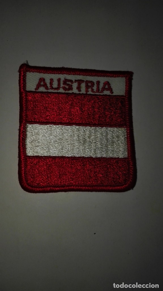 Militaria: PARCHE DE AUSTRU. NUEVO Y BORDADO