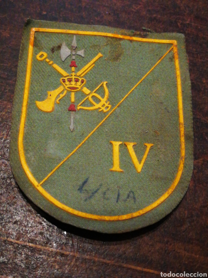 Militaria: PARCHE MILITAR, LA LEGI&Oacute;N 4&deg;BANDERA LEGIONARIA, 8X6CM.