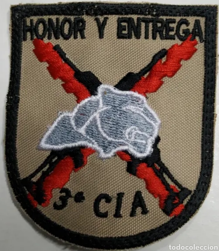 Militaria: PARCHE EMBLEMA BORDADO FONDO &Aacute;RIDO C&Iacute;A 3 BRILAT VII
