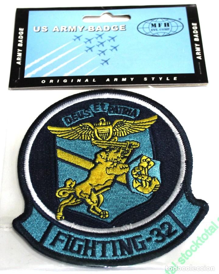 Militaria: PARCHE EMBLEMA DISTINTIVO FIGTING-32 Tama&ntilde;o: 10 x 11 cm 36302D