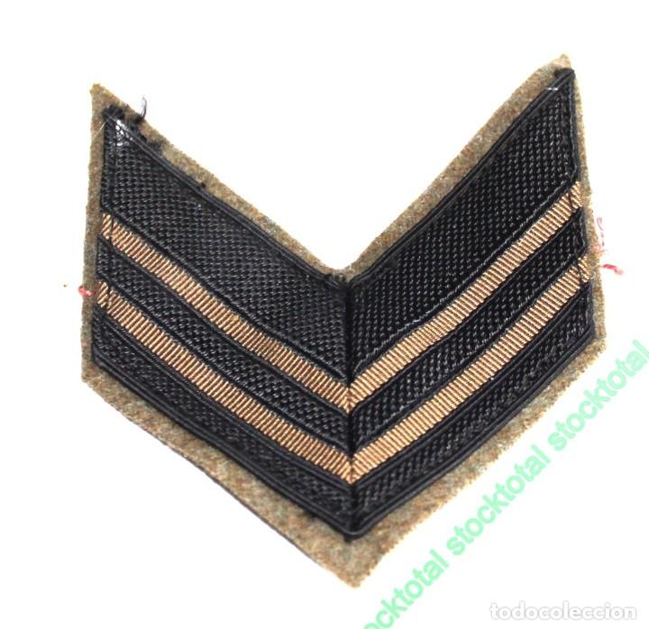Militaria: PARCHE DISTINTIVO MILITAR ORIGINAL EJERCITO 7,5X8 CMS DE TELA