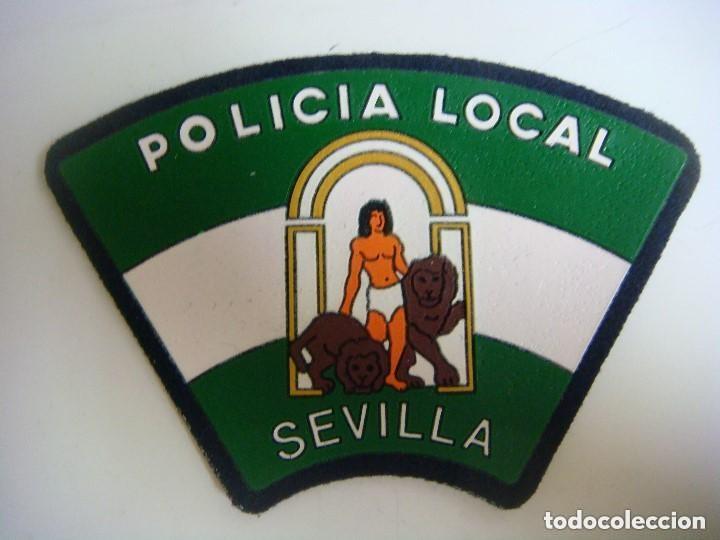 Military Antiques: PARCHE DE TELA DE POLICIA LOCAL SEVILLA