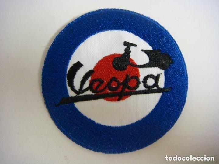 Military Antiques: PARCHE DE TELA DE VESPA CIRCULAR.