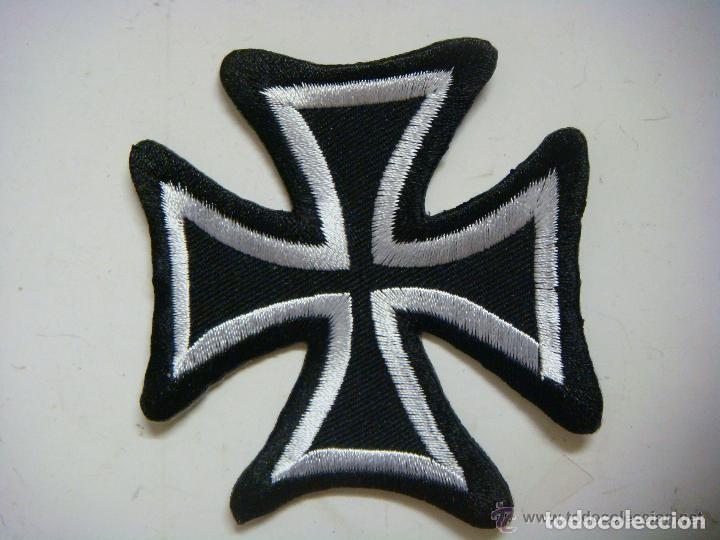 Military Antiques: PARCHES EN TELA CRUZ