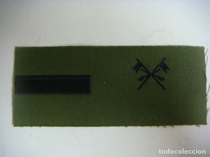 Military Antiques: PARCHE DE TELA GALON DE CABO 1&ordm; DE CABALLERIA