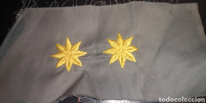 Militaria: Estrellas bordadas - Foto 1