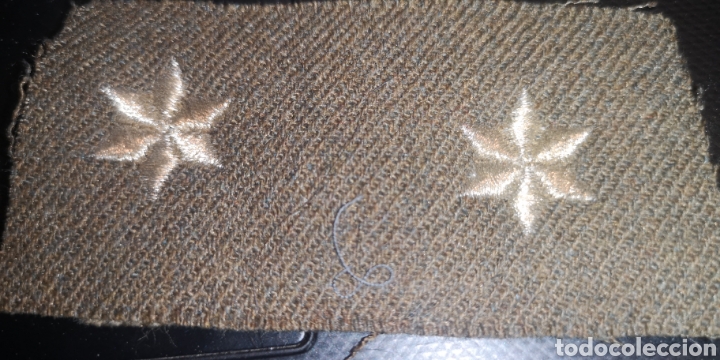 Militaria: Estrellas bordadas - Foto 1