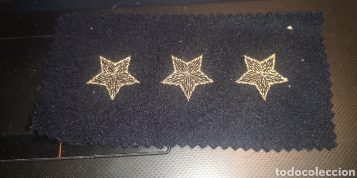 Militaria: Estrellas bordadas - Foto 1