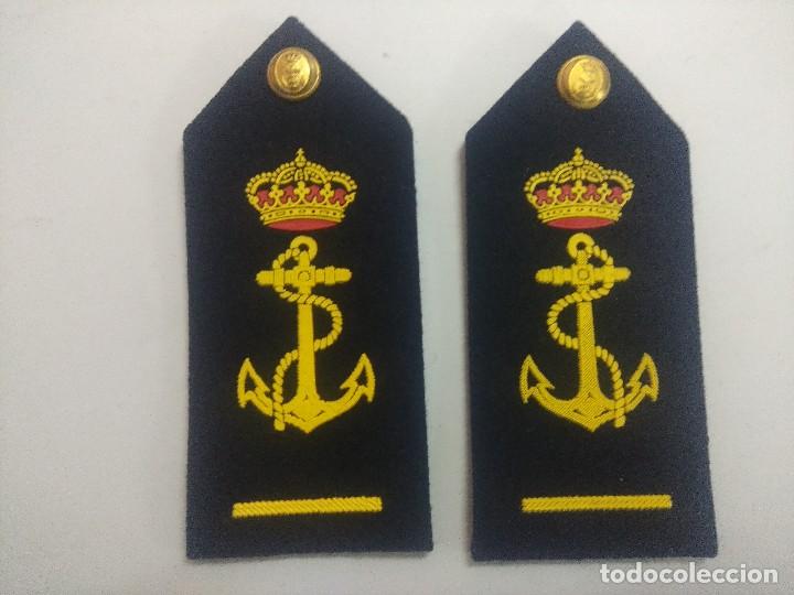 Militaria: HOMBRERAS EJERCITO ESPA&Ntilde;OL. - Foto 1