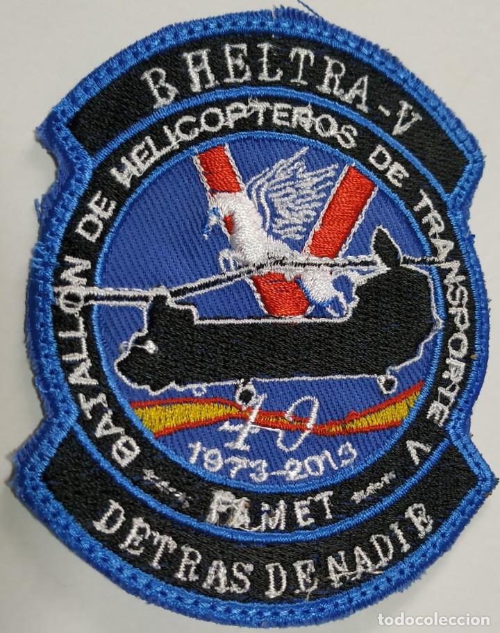 Militaria: PARCHE EMBLEMA DE BRAZO BORDADO A COLOR BHELTRA V FAMET