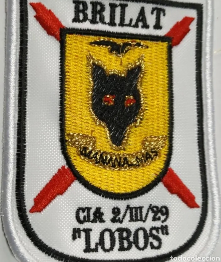 Militaria: PARCHE EMBLEMA DE BRAZO BORDADO A COLOR CIA 2/III/29 LOBOS BRILAT