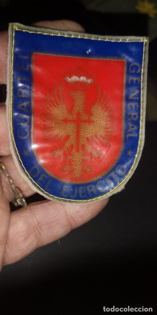 Militaria: Antiguo escudo, el Cuartel General del Ej&eacute;rcito - Foto 1