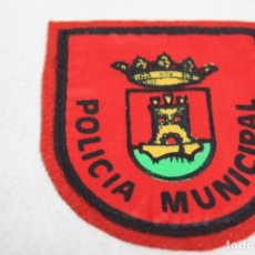 Militaria: ANTIGUO PARCHE DE TELA DE LA POLICÍA MUNICIPAL DEL AÑO 1970.. Lote 353957003