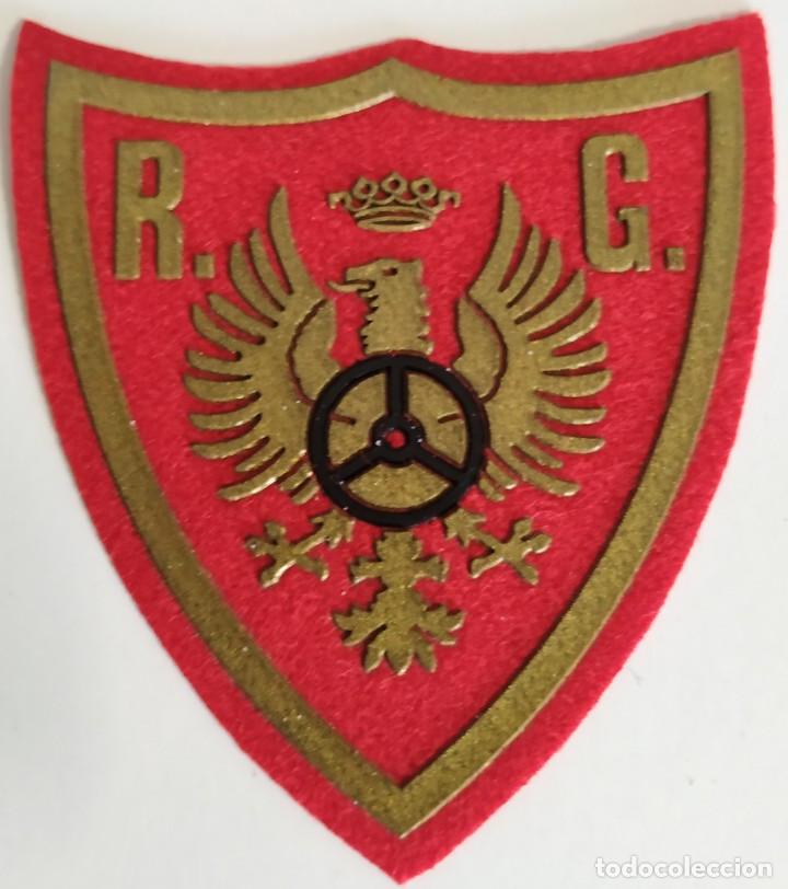 Militaria: PARCHE EMBLEMA DE BRAZO EN FIELTRO PLASTIFICADO A COLOR AGRUPACI&Oacute;N DE AUTOM&Oacute;VILES RESERVA GENERAL