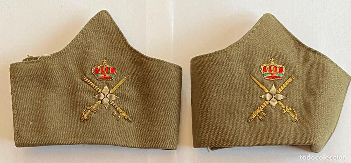 Militaria: PU&Ntilde;OS O PU&Ntilde;ETAS DE GENERAL DE BRIGADA, BORDADO EN HILO METALICO.