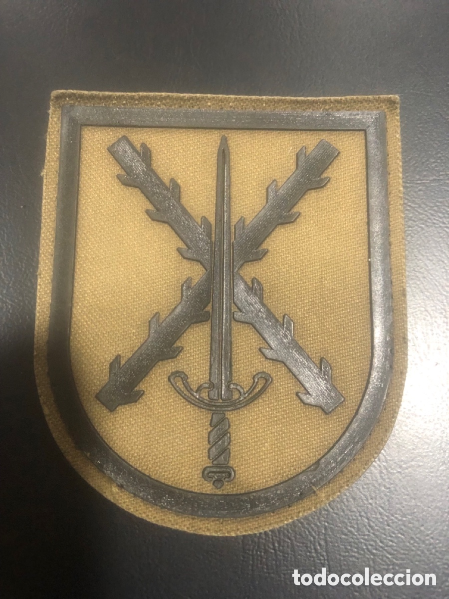 Militaria: PARCHE MILITAR FUERZA ACCI&Oacute;N R&Aacute;PIDA. EJ&Eacute;RCITO ESPA&Ntilde;OL