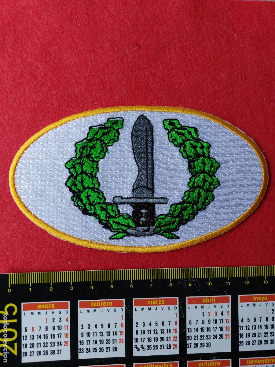 Militaria: EMBLEMA MILITAR-C.O.E. - Foto 1