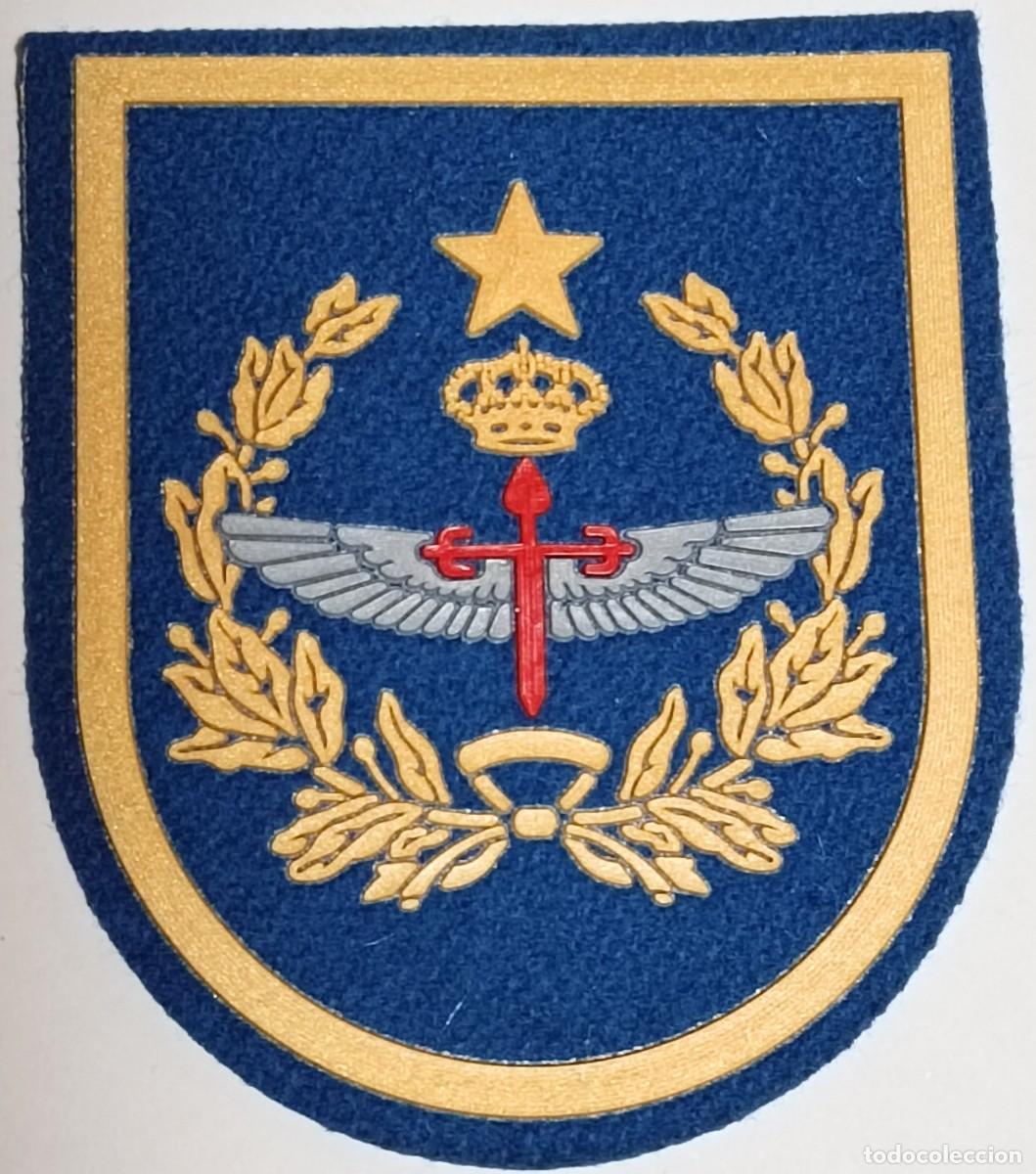 Military Antiques: PARCHE EMBLEMA DE BRAZO COLOR FIELTRO INYECTADO CUARTEL GENERAL FAMET