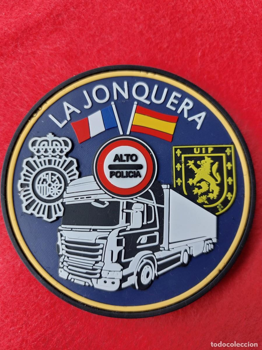 Militaria: EMBLEMA DE POLICIA - Foto 1