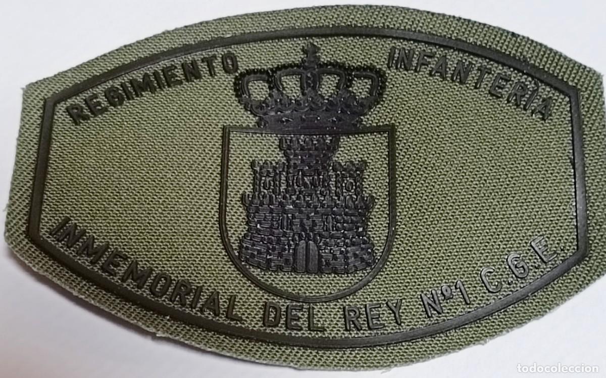 Militaria: PARCHE EMBLEMA DE PECHO EN TELA VERDE INYECTADA DEL REGIMIENTO DE INFANTER&Iacute;A INMEMORIAL DEL REY N&deg;1