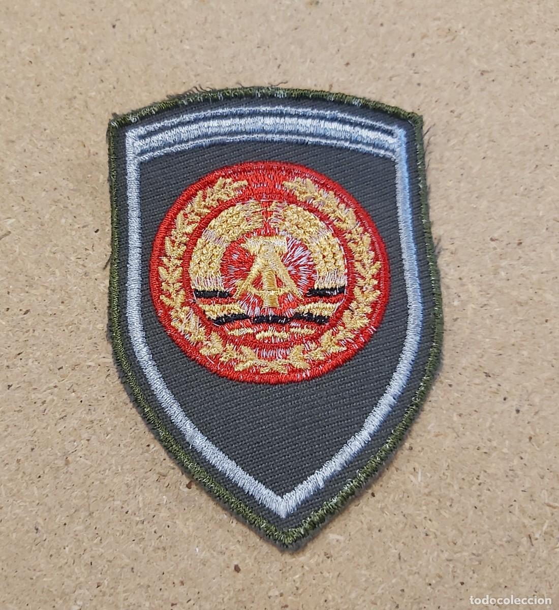 Militaria: Parche de brazo RDA - Foto 2