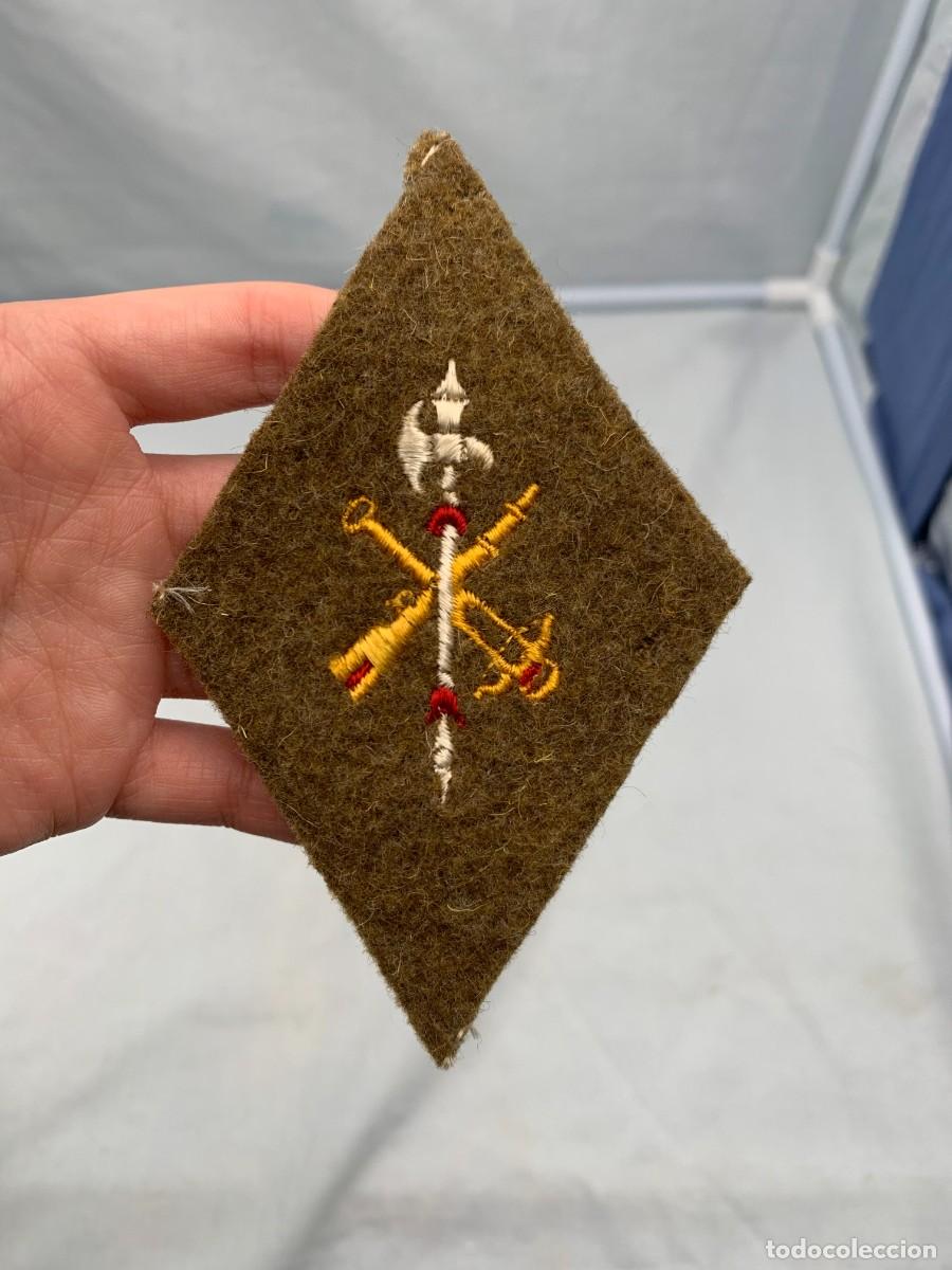 Militaria: LEGION ANTIGUO EMBLEMA PARCHE CAPOTE MANTA BORDADO EN TELA GRUESA 13 x 8 cm - GUERRA CIVIL