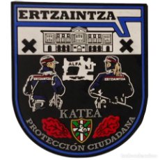 Militaria: PARCHE POLICÍA ERTZAINTZA P.C. EIBAR (KATEA)(PVC 2D CON VELCRO)