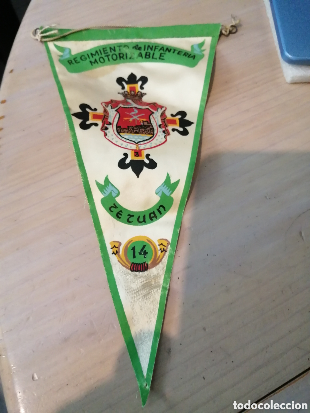 Militaria: BANDER&Iacute;N MILITAR TETUAN 14 REGIMIENTO DE INFANTER&Iacute;A MOTORIZABLE RARO FALANGE SEU
