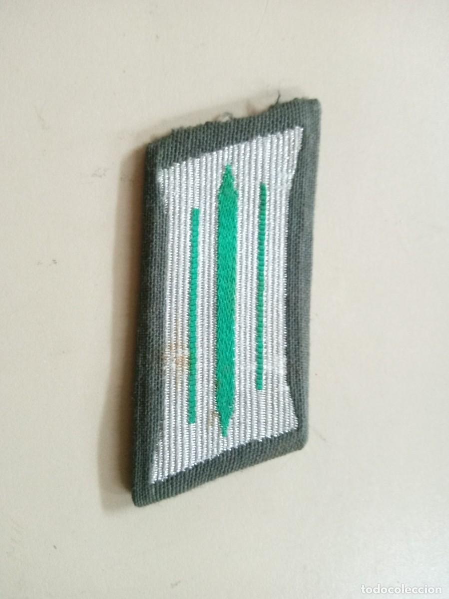 Militaria: Espejo de cuello DDR - Foto 1