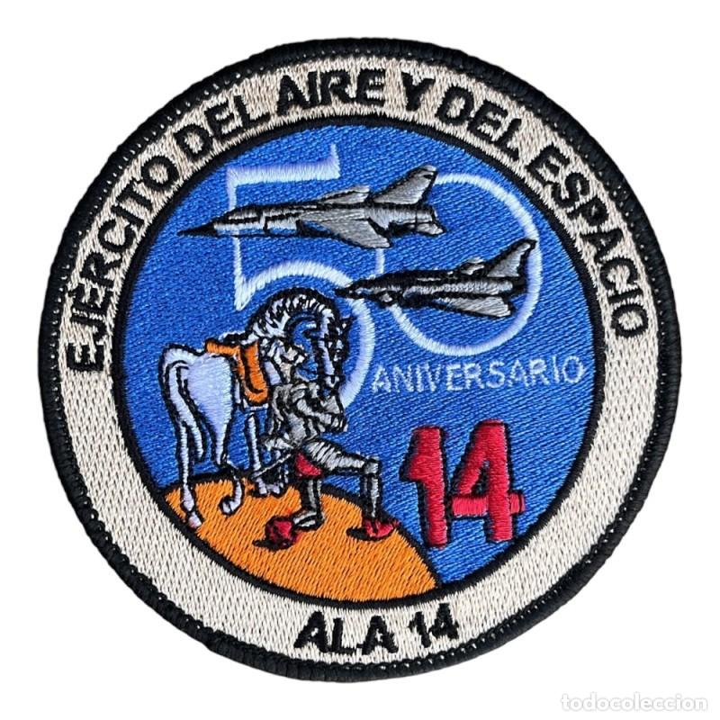 Militaria: Escudo 50 aniversario Ala 14 Albacete Borde negro