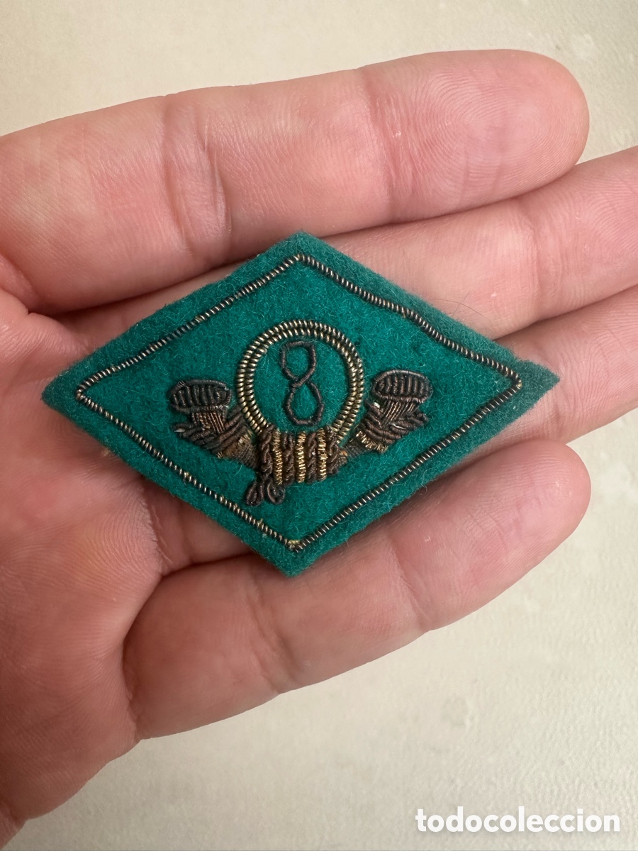Militaria: ANTIGUO PARCHE BORDADO ROMBO DE CAZADORES DE MONTA&Ntilde;A NUMERO 8 ORIGINAL