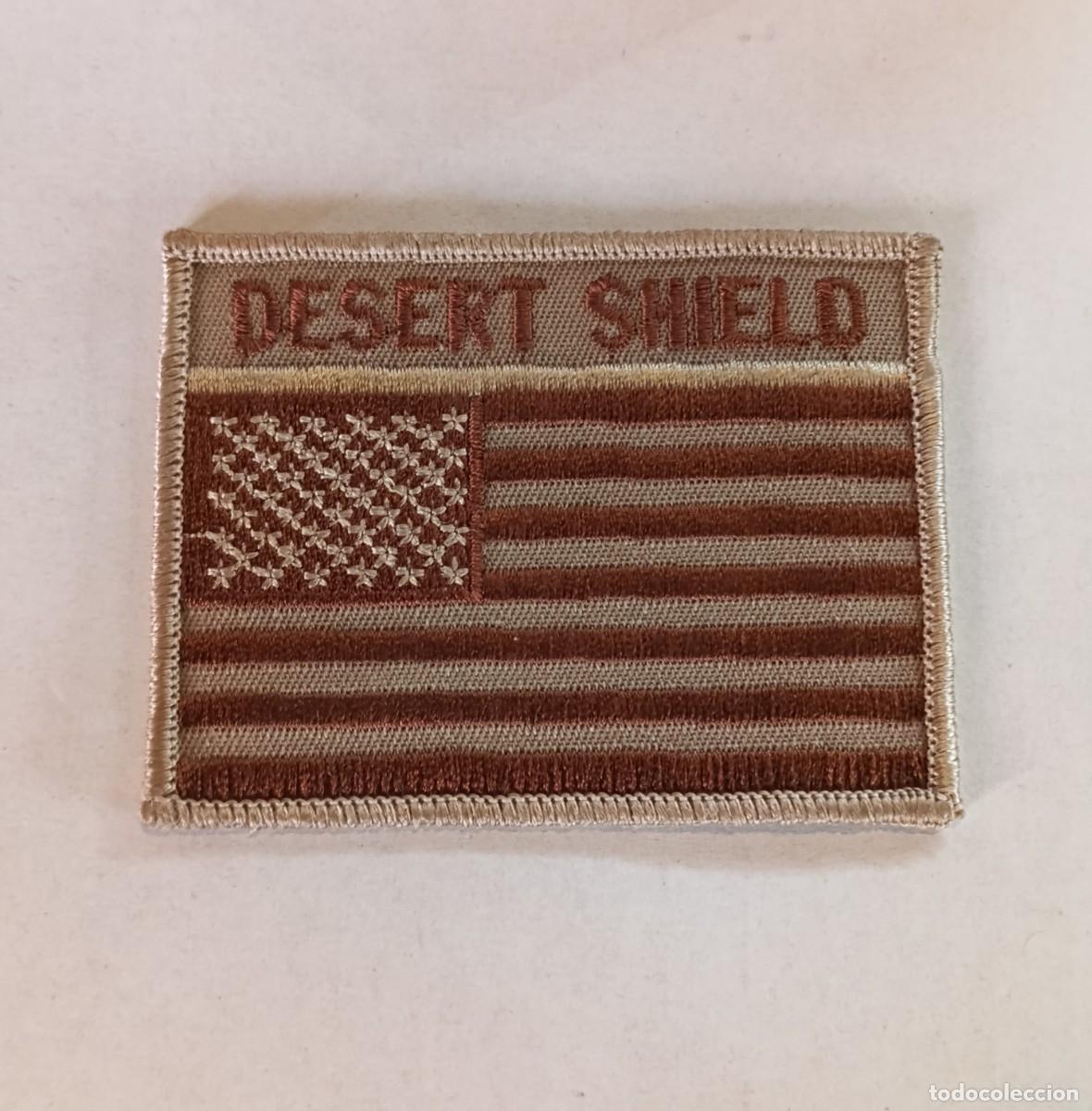Militaria: Parche de tela, &rdquo;Desert Shield&rdquo; - Foto 1