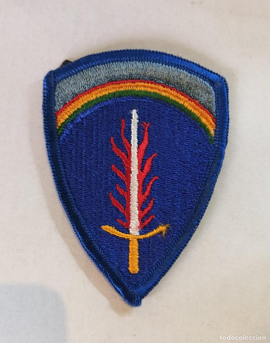 Militaria: Parche de tela para hombro, USAREUR