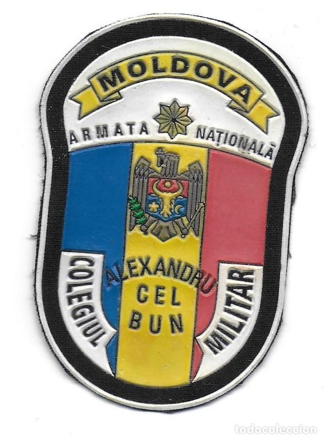 Militaria: parche EJERCITO MOLDAVIA COLEGIO MILITAR - Foto 1