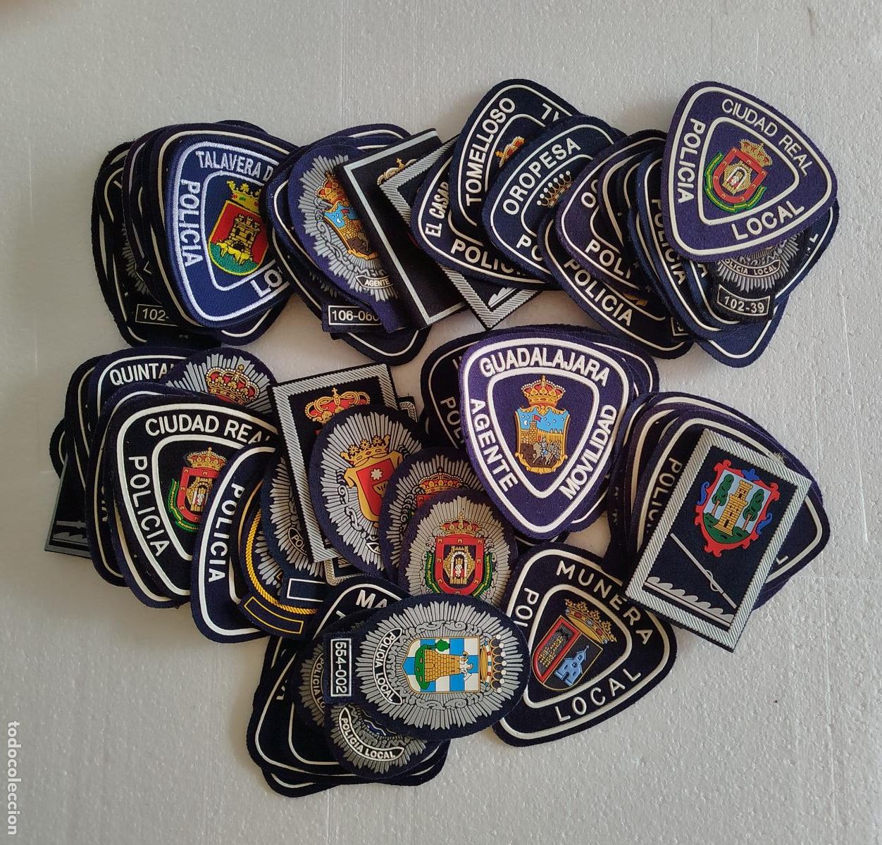 Militaria: LOTE 90 PARCHES DE POLICIA LOCAL DE CASTILLA LA MANCHA Y RESTO ESPA&Ntilde;A PARCHE