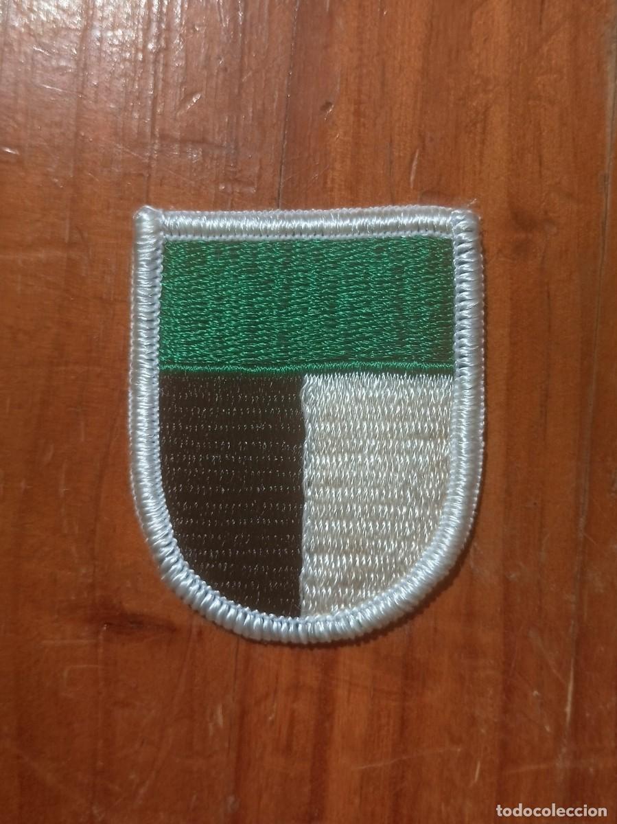 Militaria: Parche bordado para boina, USA