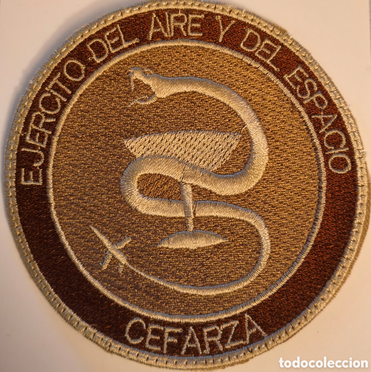 Militaria: PARCHE EMBLEMA DE BRAZO EN &Aacute;RIDO BORDADO CEFARZA EJ&Eacute;RCITO DEL AIRE Y DEL ESPACIO
