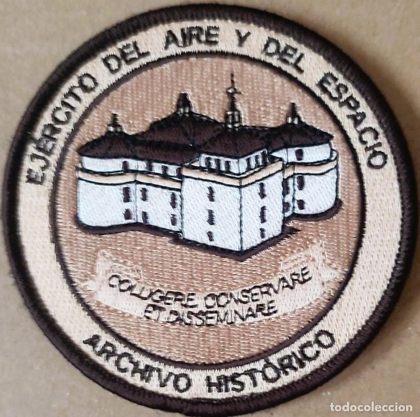 Militaria: PARCHE DEL EJ&Eacute;RCITO DEL AIRE. ARCHIVO HIST&Oacute;RICO