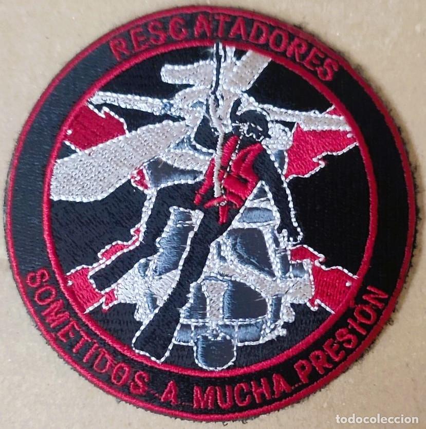Militaria: PARCHE DEL EJ&Eacute;RCITO DEL AIRE. RESCATADORES SAR