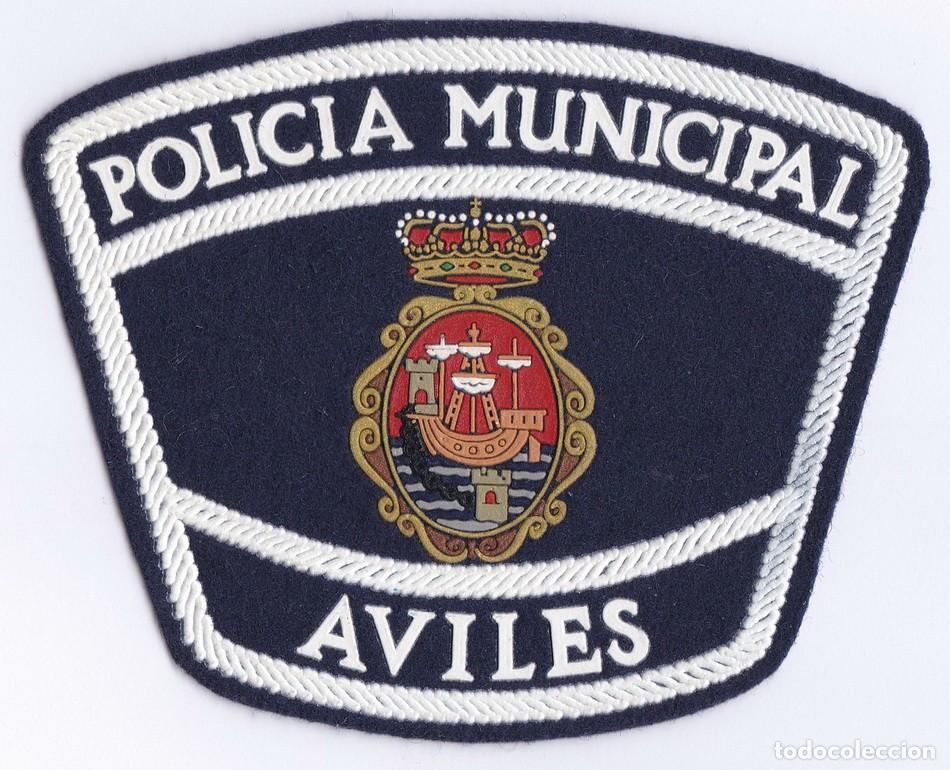 Militaria: ANTIGUO PARCHE DE POLICIA MUNICIPAL DE AVILES